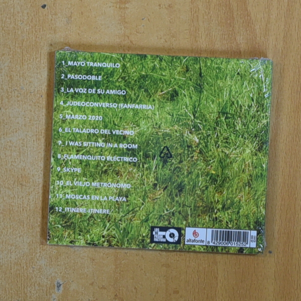 JUAN BELDA & THE BIT BAND - MOSCAS EN LA PLAYA - CD