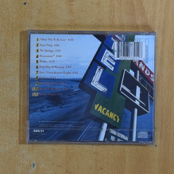 MAIA SHARP - HARDLY GLAMOUR - CD