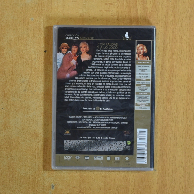 CON FALDAS Y A LO LOCO - DVD