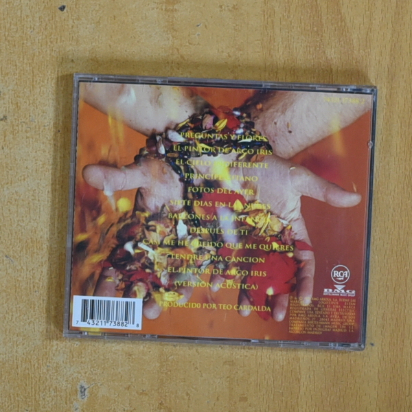 COMPLICES - PREGUNTAS Y FLORES - CD