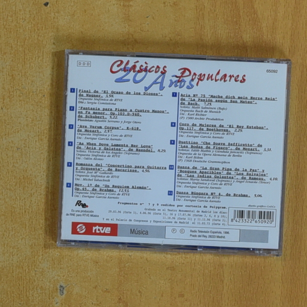 VARIOS - CLASICOS POPULARES 20 AÃOS - CD