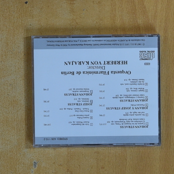 JOHANN Y JOSEF STRAUSS - VALSES Y POLCAS - CD