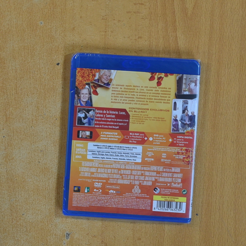 EL EXOTICO HOTEL MARIGOLD - BLURAY + DVD