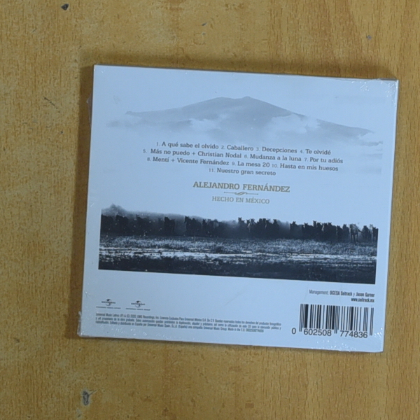 ALEJANDRO FERNANDEZ - HECHO EN MEXICO - CD