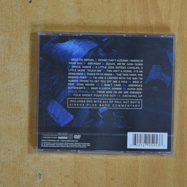 FALL OUT BOY - BELIEVERS NEVER DIE GREATEST HITS - CD