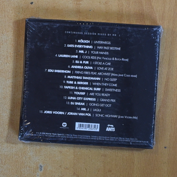 VARIOS - MUSIC IS THE ANTSWER VOL 1 - CD