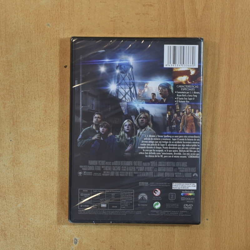 SUPER 8 - DVD