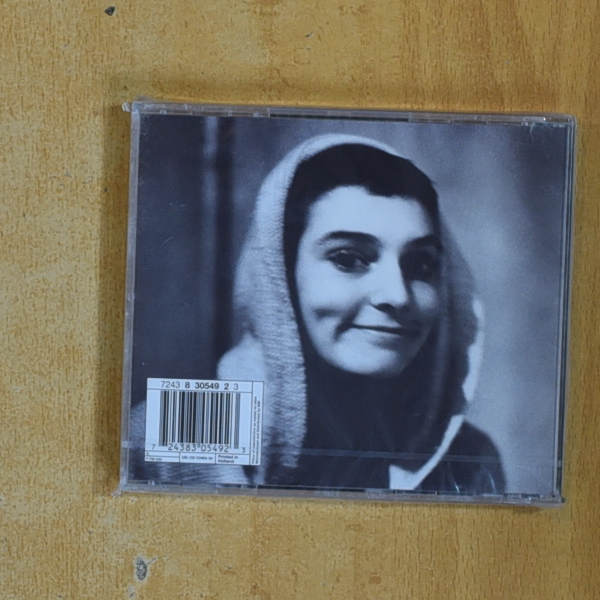 SINEAD O CONNOR - UNIVERSAL MOTHER - CD