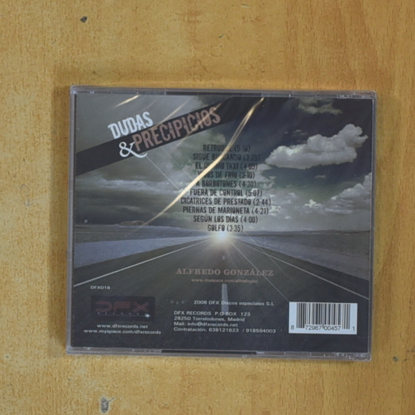 ALFREDO GONZALEZ - DUDAS & PRECIPICIOS - CD