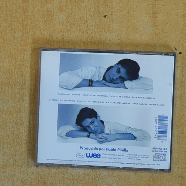 COSA DE DOS - A RAS DE SUELO - CD