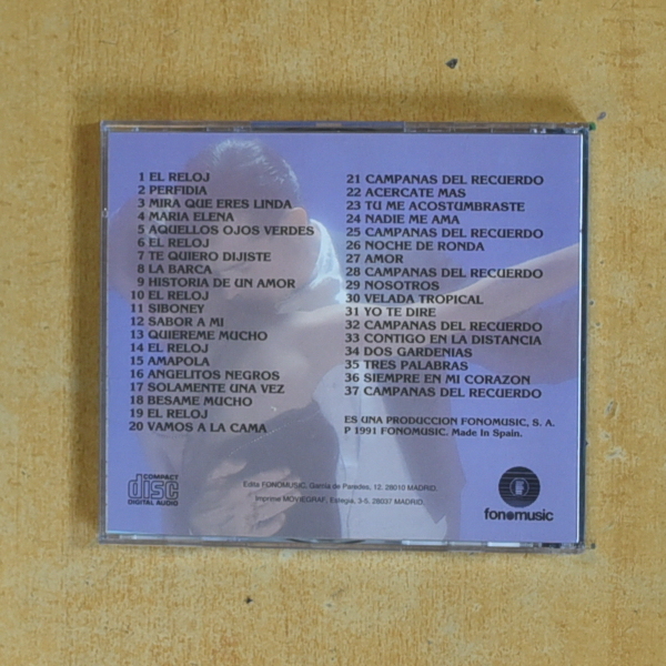 PEQUEÑA COMPAÑIA - TODOS LOS BOLEROS - CD
