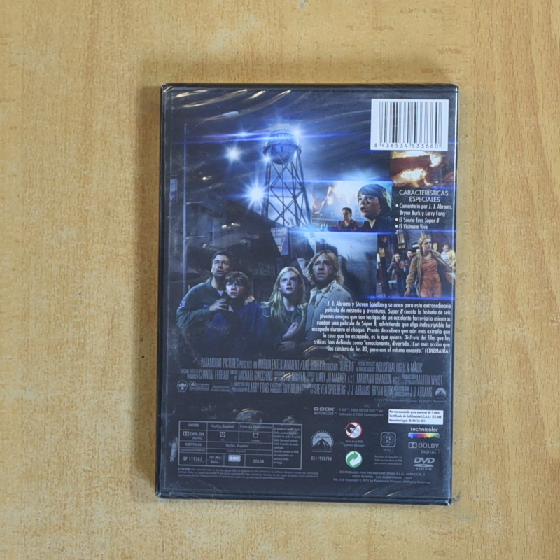 SUPER 8 - DVD
