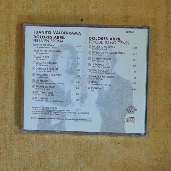 JUANITO VALDERRAMA / DOLORES ABRIL - PELEA EN BROMA - CD
