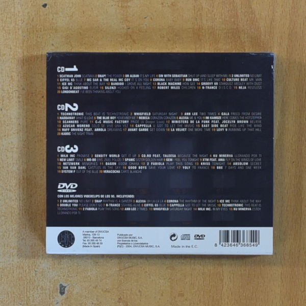 VARIOS - LOS 90 - 3 CD + DVD