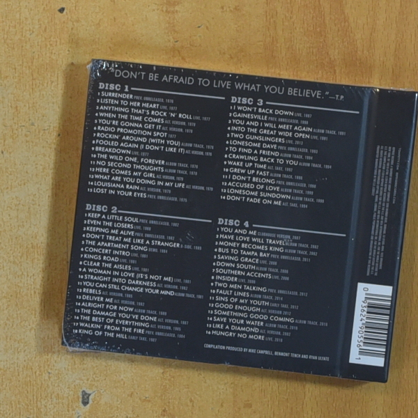 TOM PETTY - AN AMERICAN TREASURE - 4 CD