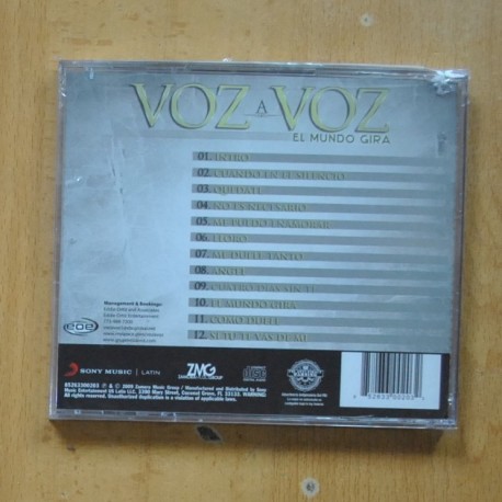 VOZ A VOZ - EL MUNDO GIRA - CD