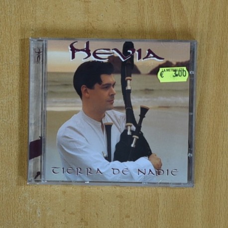 HEVIA - TIERRA DE NADIE - CD