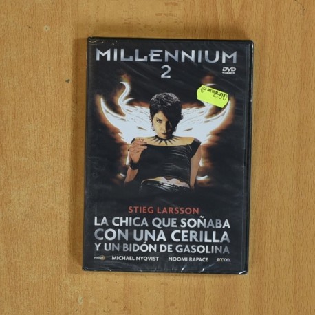 LA CHICA QUE SOÑABA CON UNA CERILLA Y UN BIDON DE GASOLINA - DVD