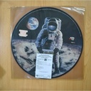 THE BEATLES - THE LIVE BEATLES SAM HOUSTON COLISEUM - 2 PICTURE