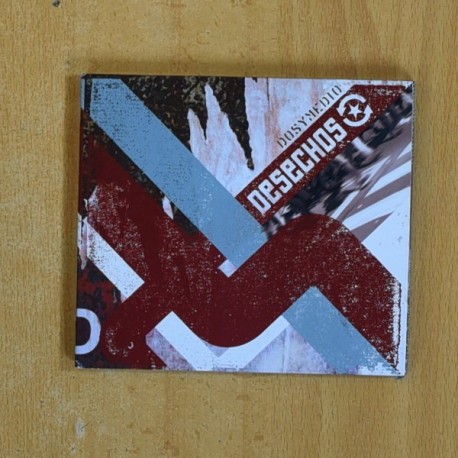 DESECHOS - DOS Y MEDIO - CD