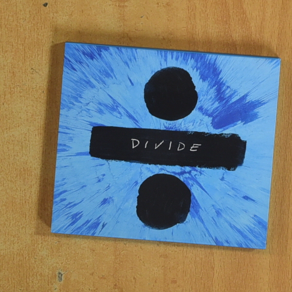 [419400] ED SHEERAN - DIVIDE - CD