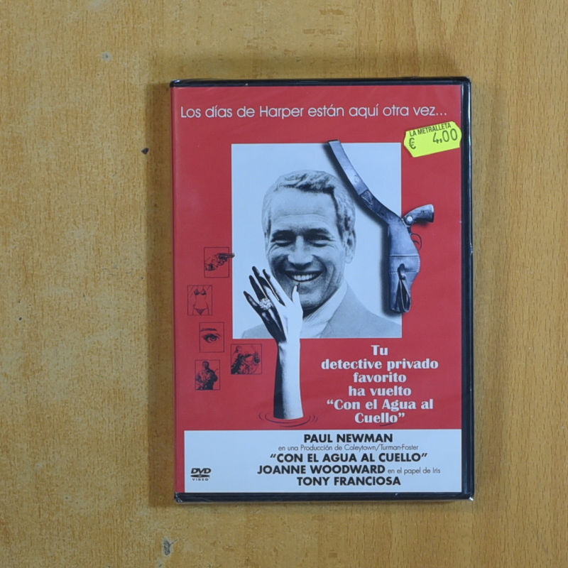 CON EL AGUA AL CUELLO - DVD