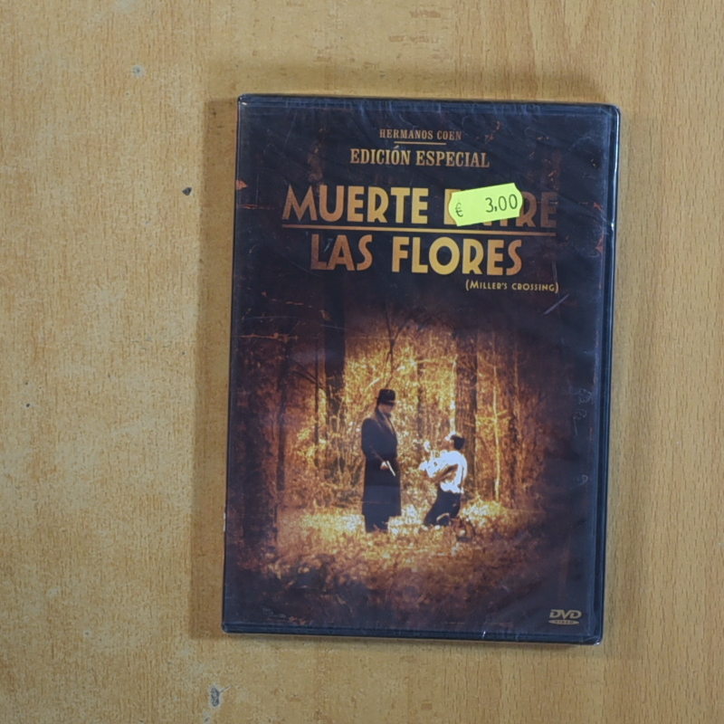 MUERTE ENTRE LAS FLORES - DVD
