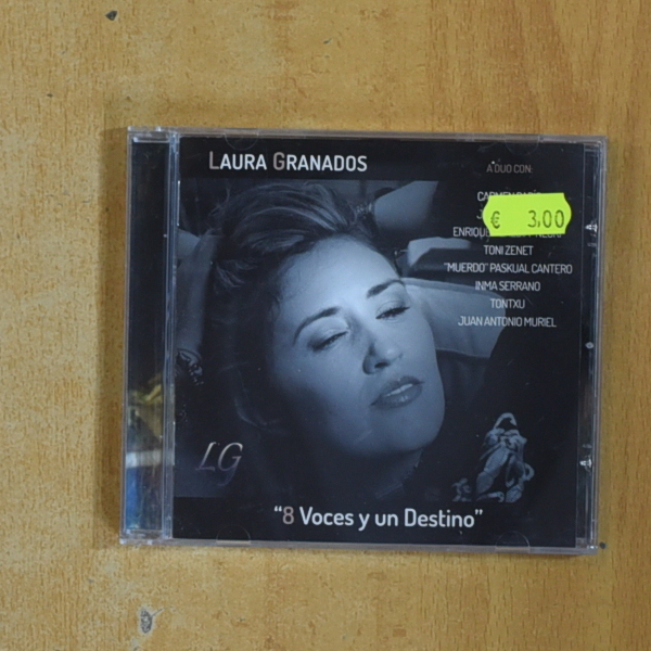 LAURA GRANADOS - 8 VOCES Y UN DESTINO - CD