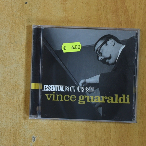 VINCE GUARALDI - ESSENTIAL STANDARDS - CD