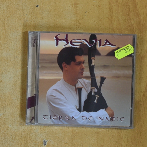 [427931] HEVIA - TIERRA DE NADIE - CD