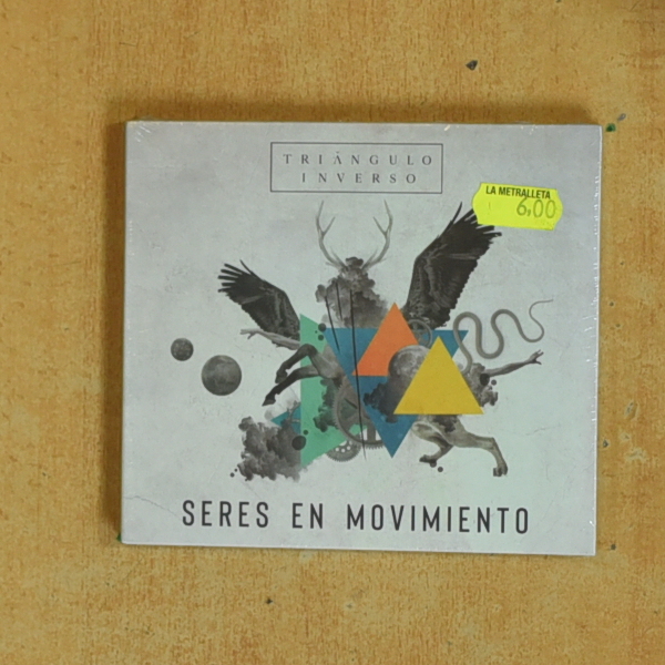 TRIANGULO INVERSO - SERES EN  MOVIMIENTO - CD