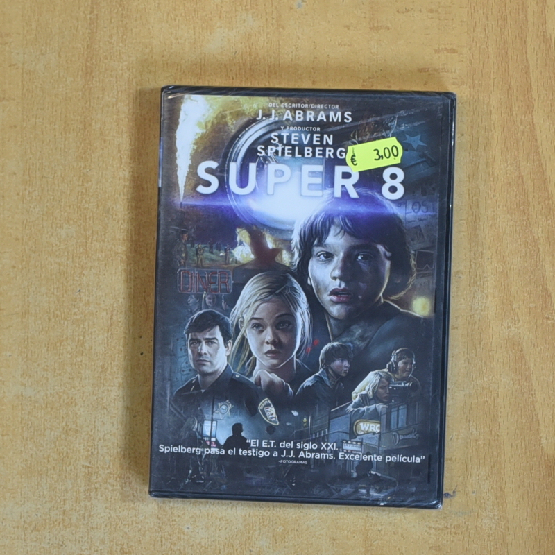 SUPER 8 - DVD