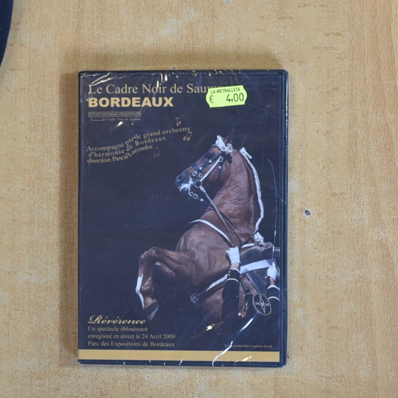 [431936] LE CADRE NOIR DE SAUMAN BORDEAUX - DVD
