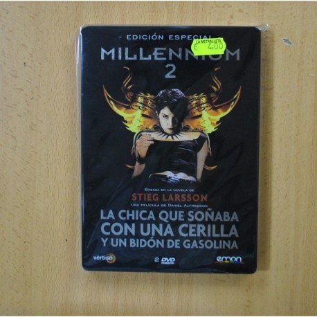 LA CHICA QUE SOÑABA CON UNA CERILLA Y UN BIDON DE GASOLINA - DVD